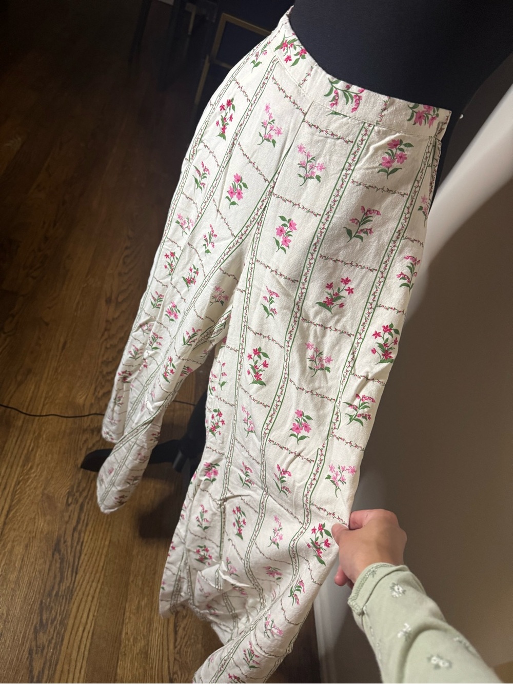 Midnight Sky Wide leg Floral pants